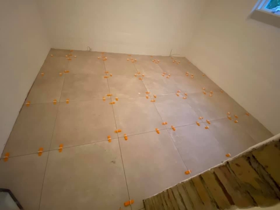 Nyt gulv udført af Tømrerfirmaet Nørgaard & Kristensen